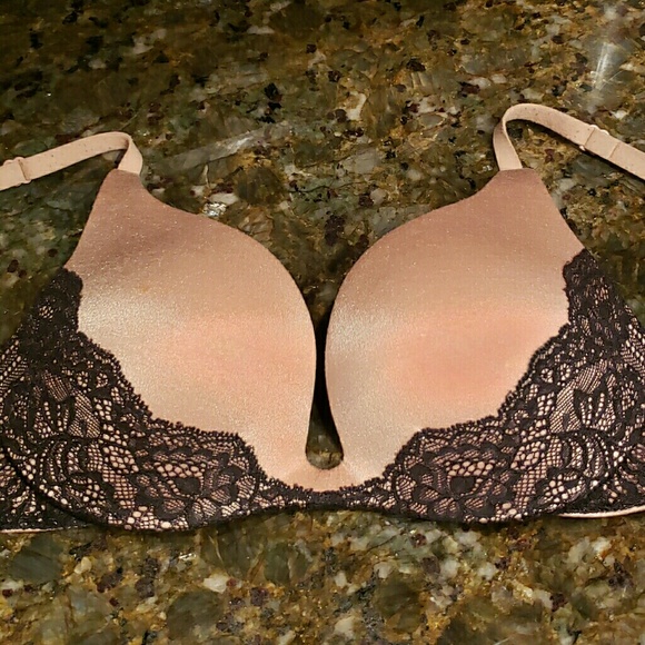 Victoria's Secret Other - Victoria's Secret Push Up Bra Victoria's Secret Other - Victoria's Secret Push Up Bra